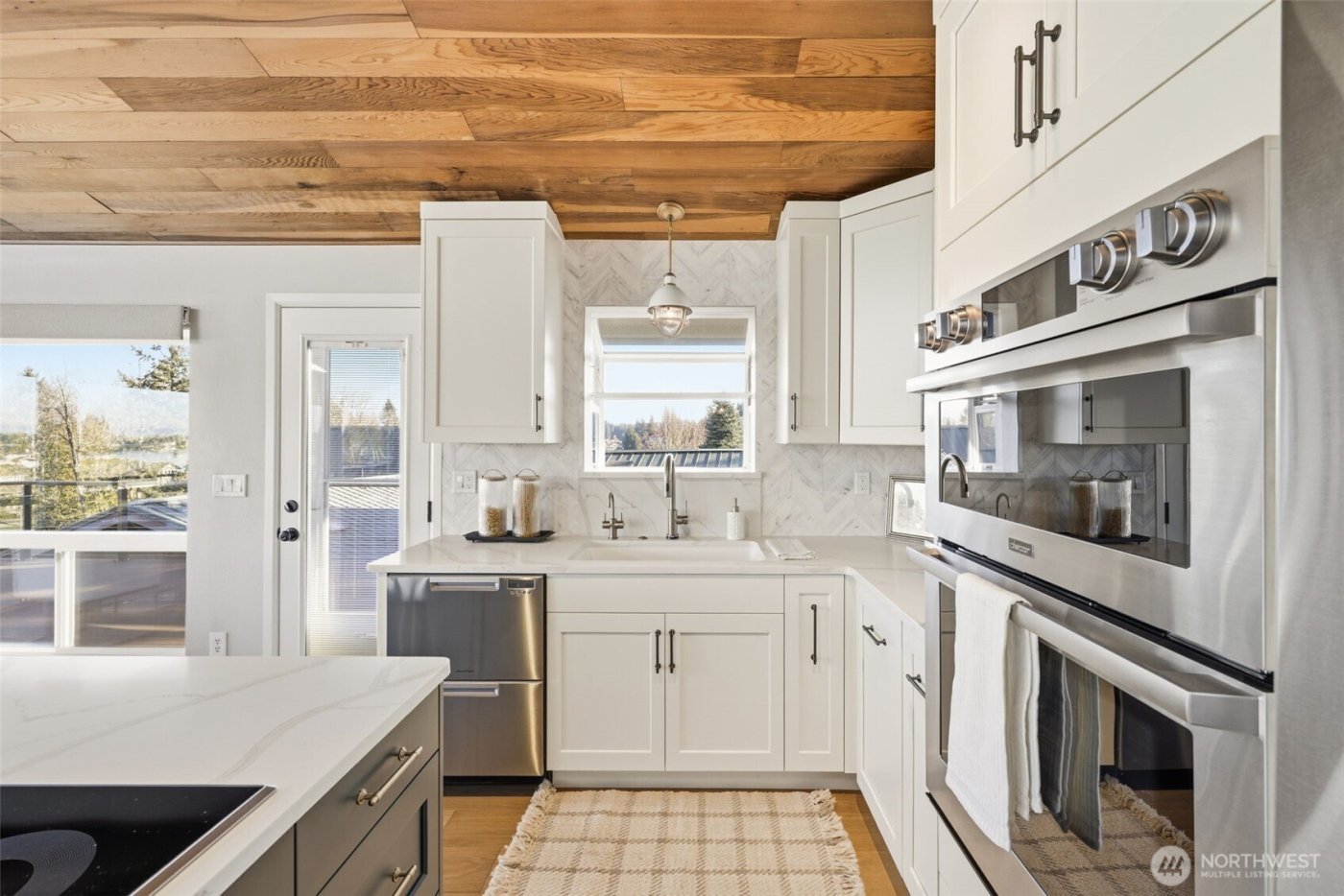 4411 183rd Avenue E, Lake Tapps, WA 98391