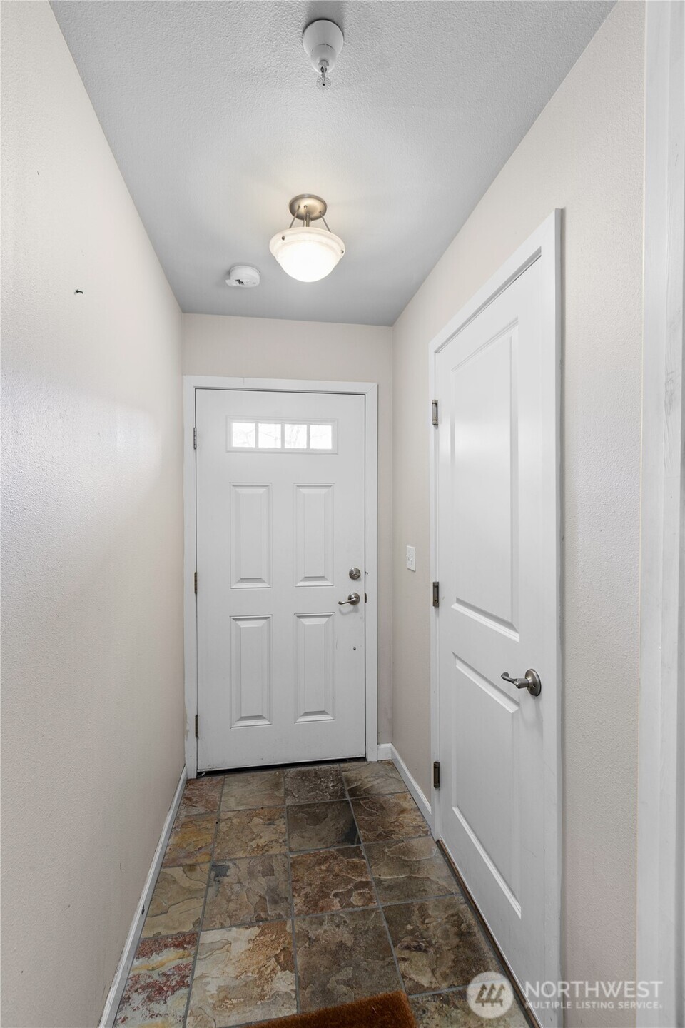 4031 S 66th Street , Tacoma, WA 98409