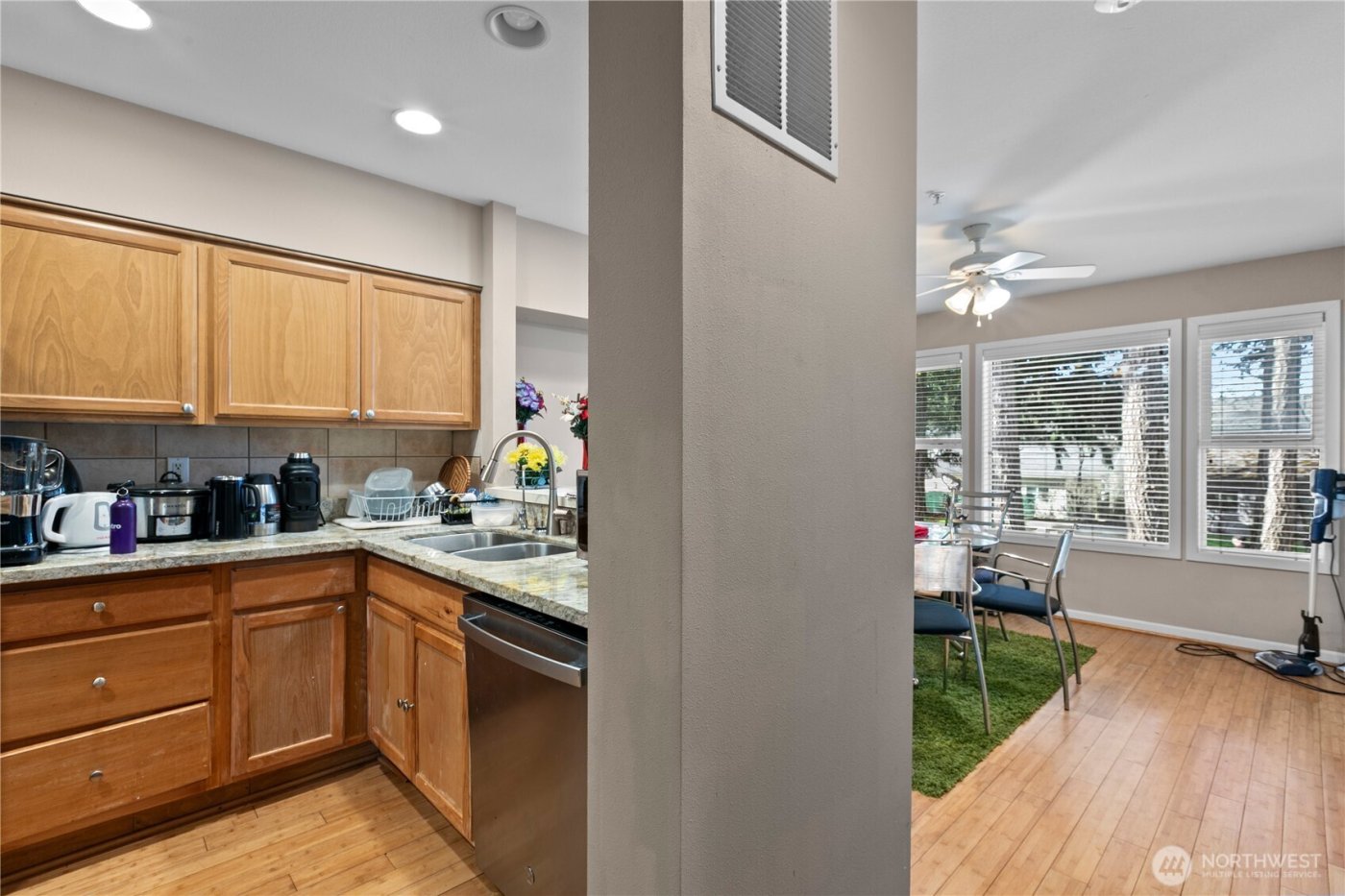 4031 S 66th Street , Tacoma, WA 98409