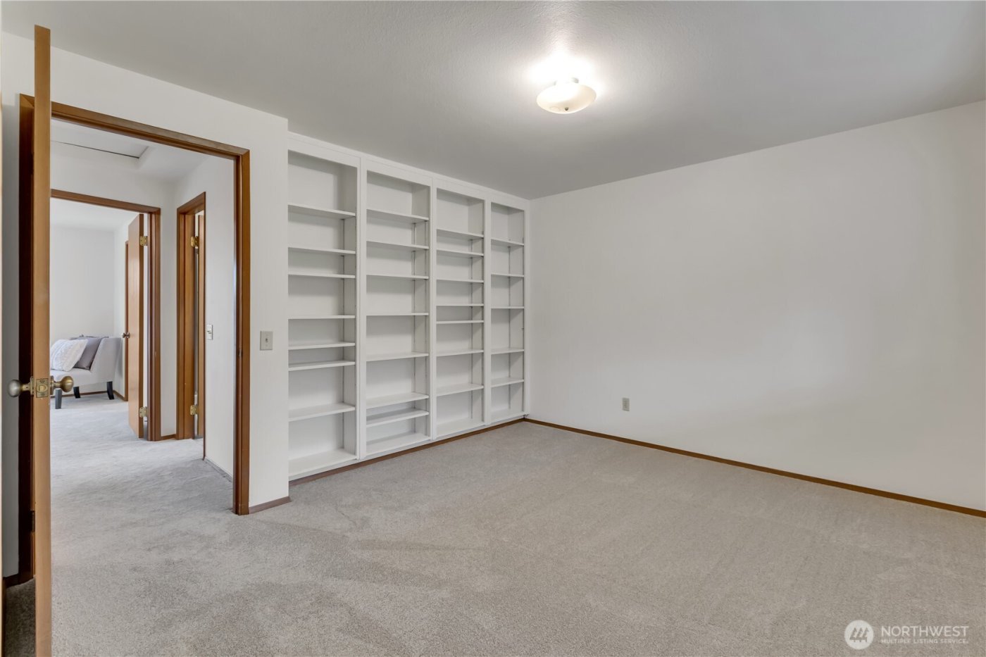 31402 28th Place SW, Federal Way, WA 98023