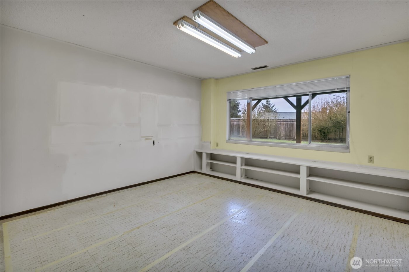 31402 28th Place SW, Federal Way, WA 98023