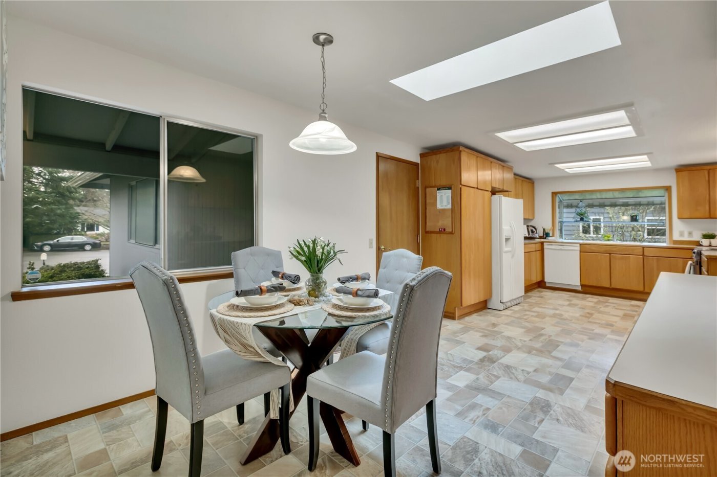 31402 28th Place SW, Federal Way, WA 98023