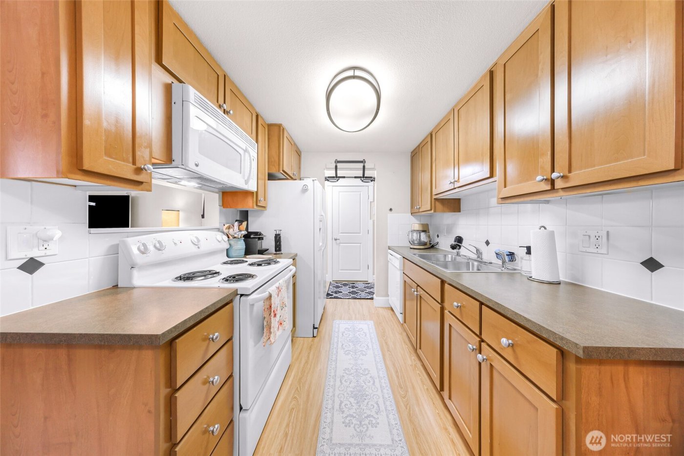 8017 234th Street SW #314, Edmonds, WA 98026