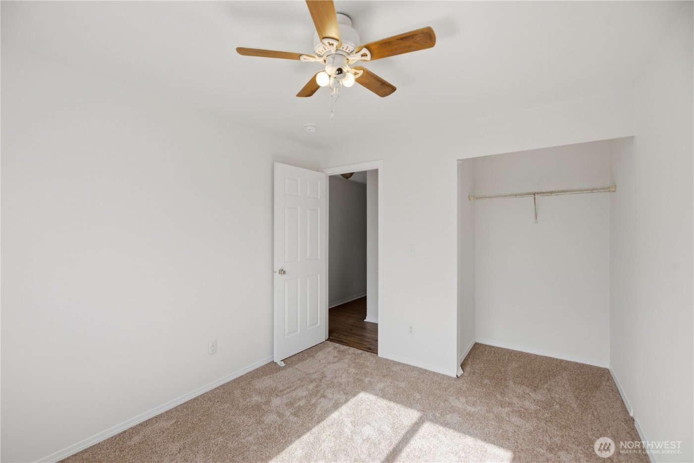 19216 Crown Ridge Boulevard , Arlington, WA 98223