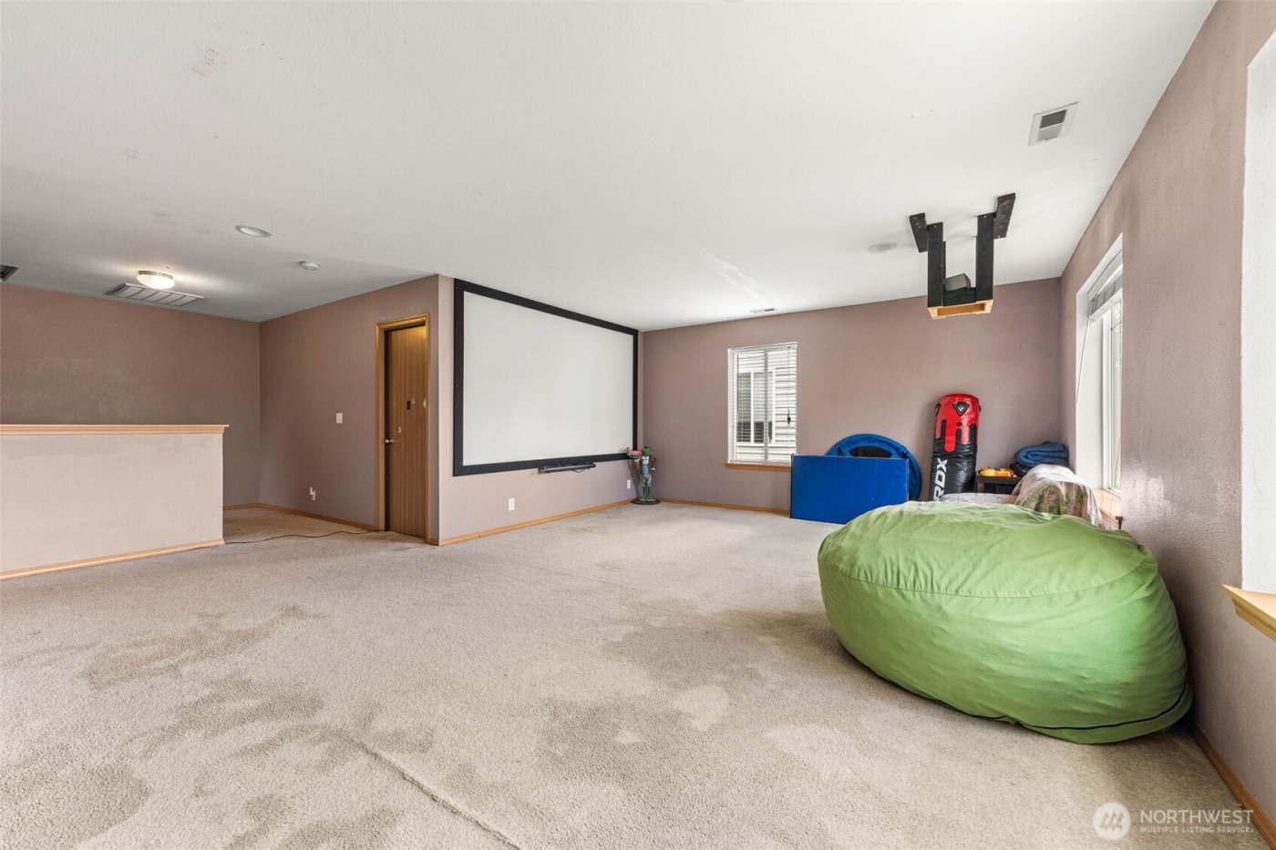 5770 Arcarro Court SE, Lacey, WA 98503