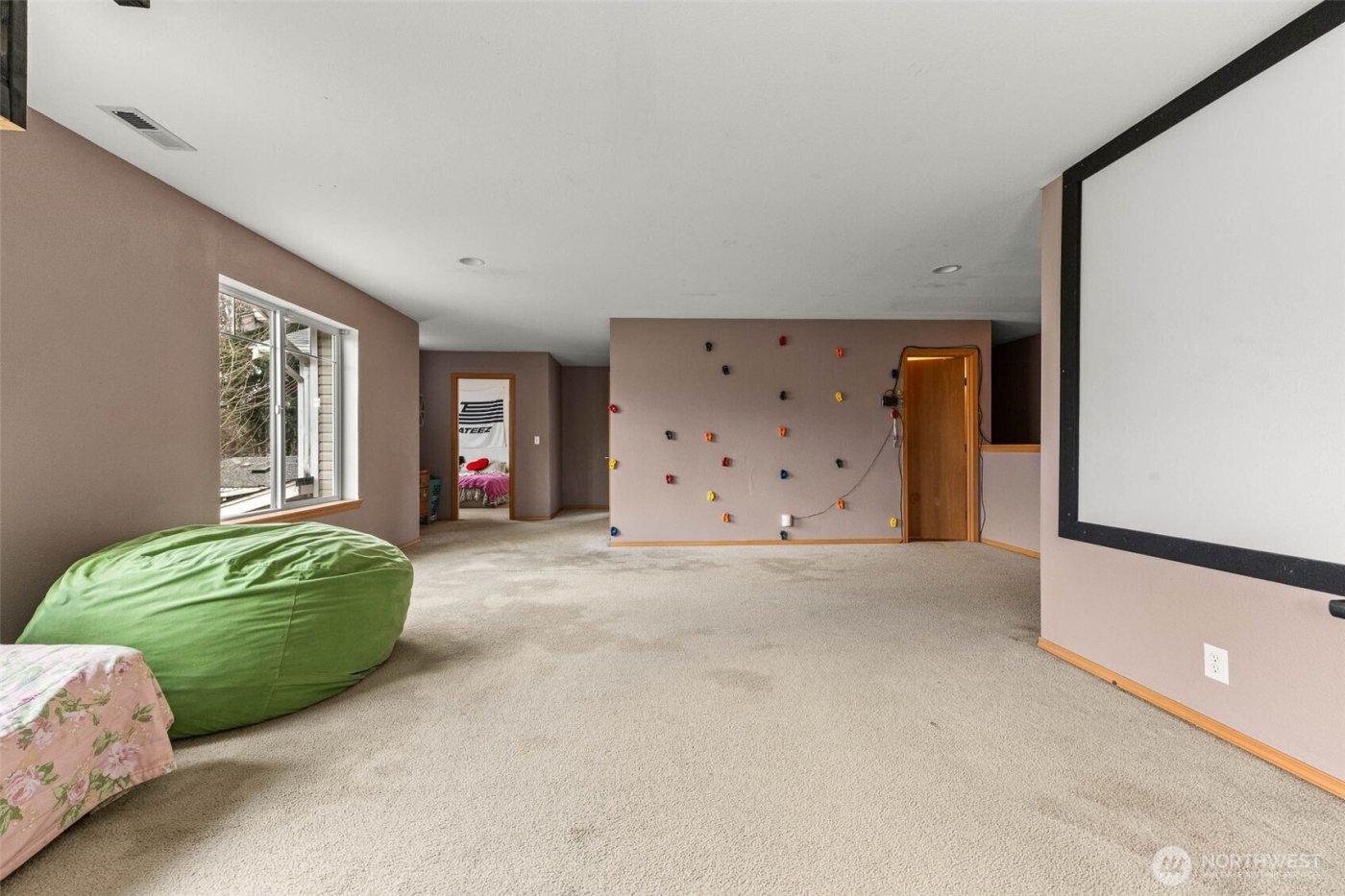 5770 Arcarro Court SE, Lacey, WA 98503