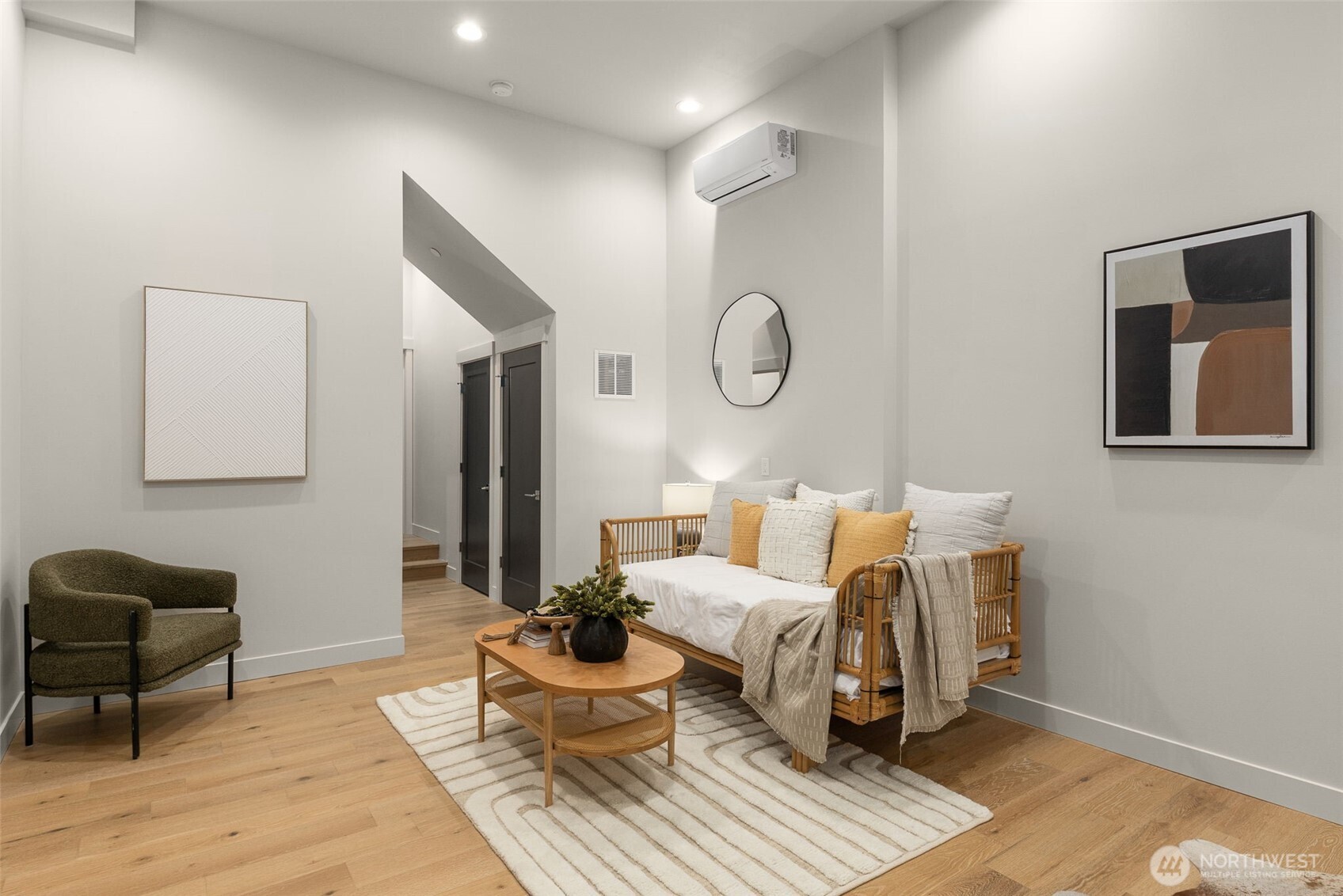 1108 C 34th Avenue , Seattle, WA 98122