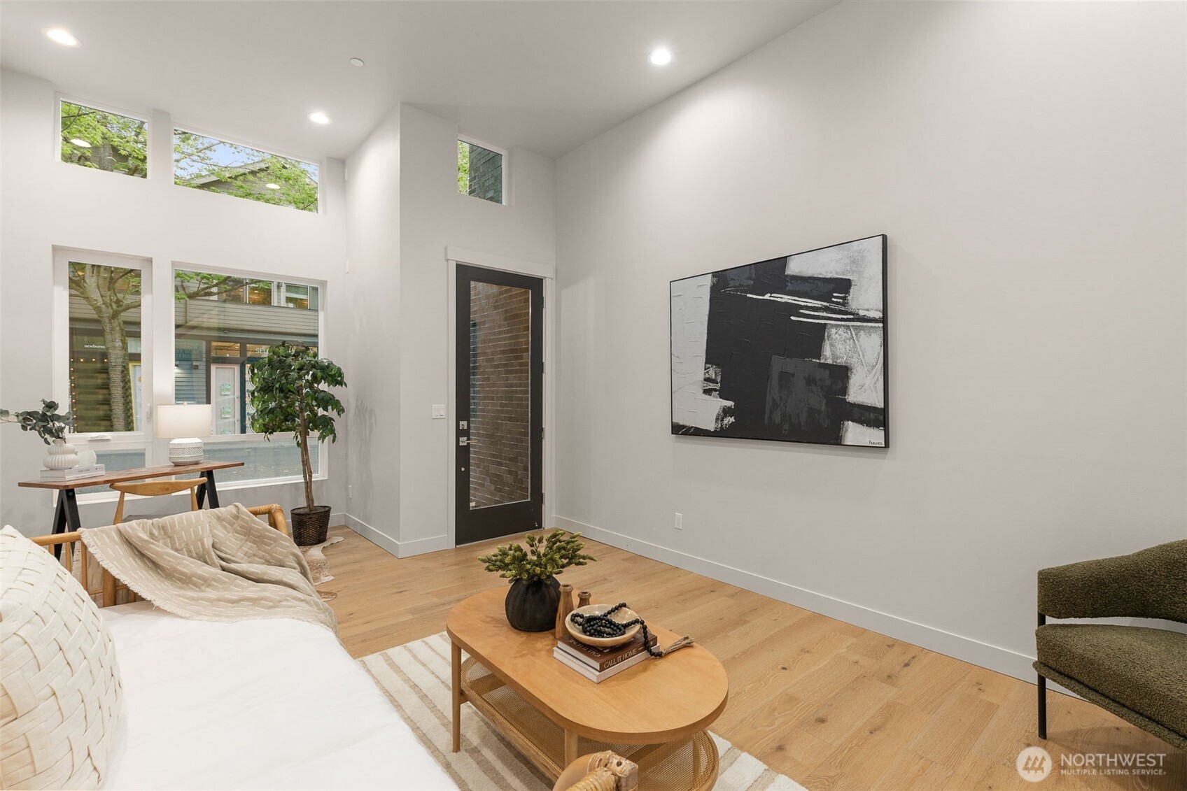 1108 C 34th Avenue , Seattle, WA 98122