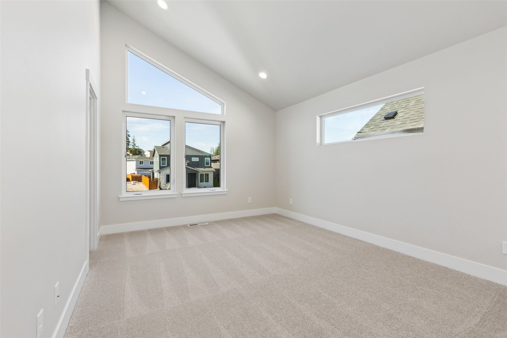 14527 204th Avenue E #905, Bonney Lake, WA 98391