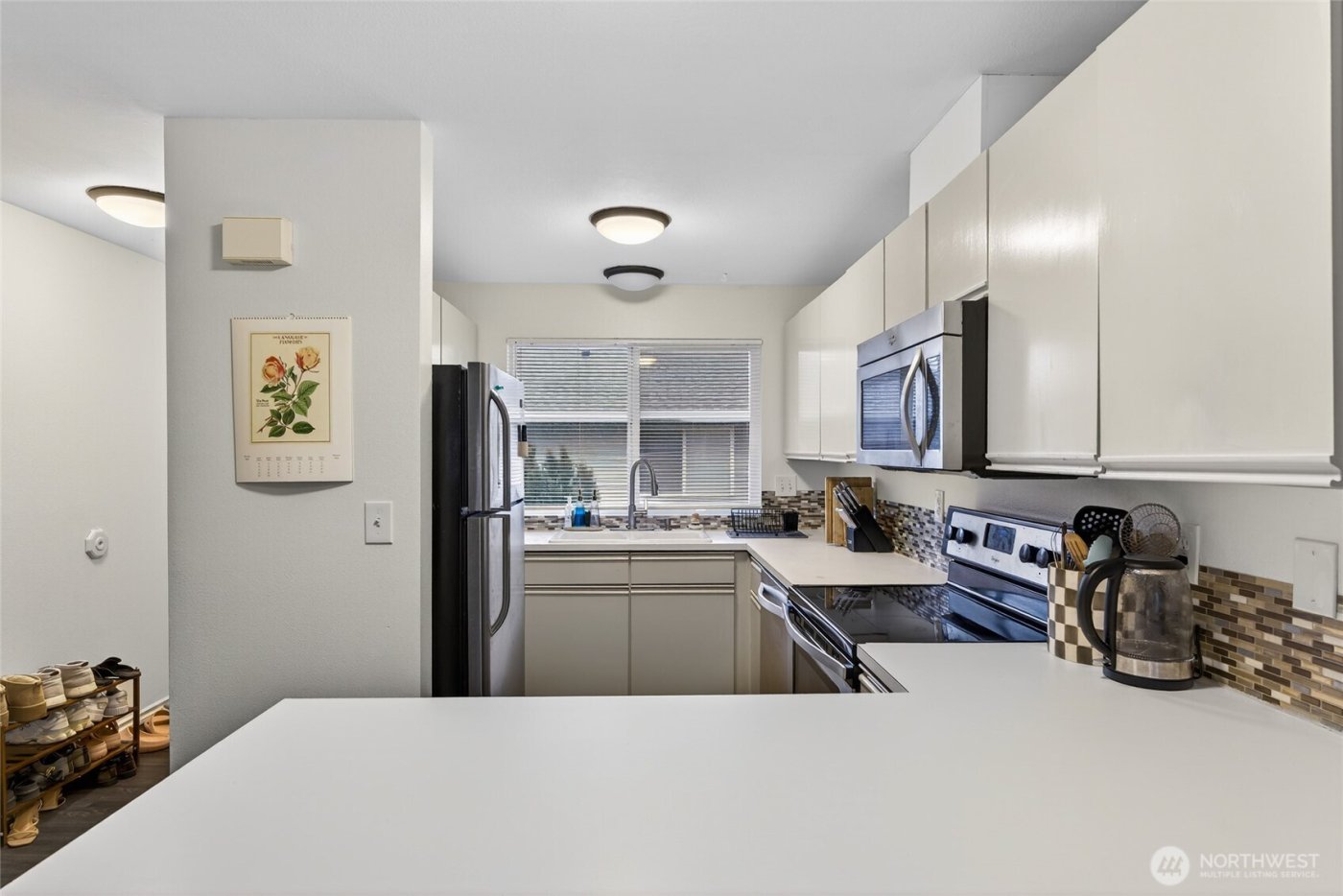 730 SE 8th Avenue #A202, Oak Harbor, WA 98277