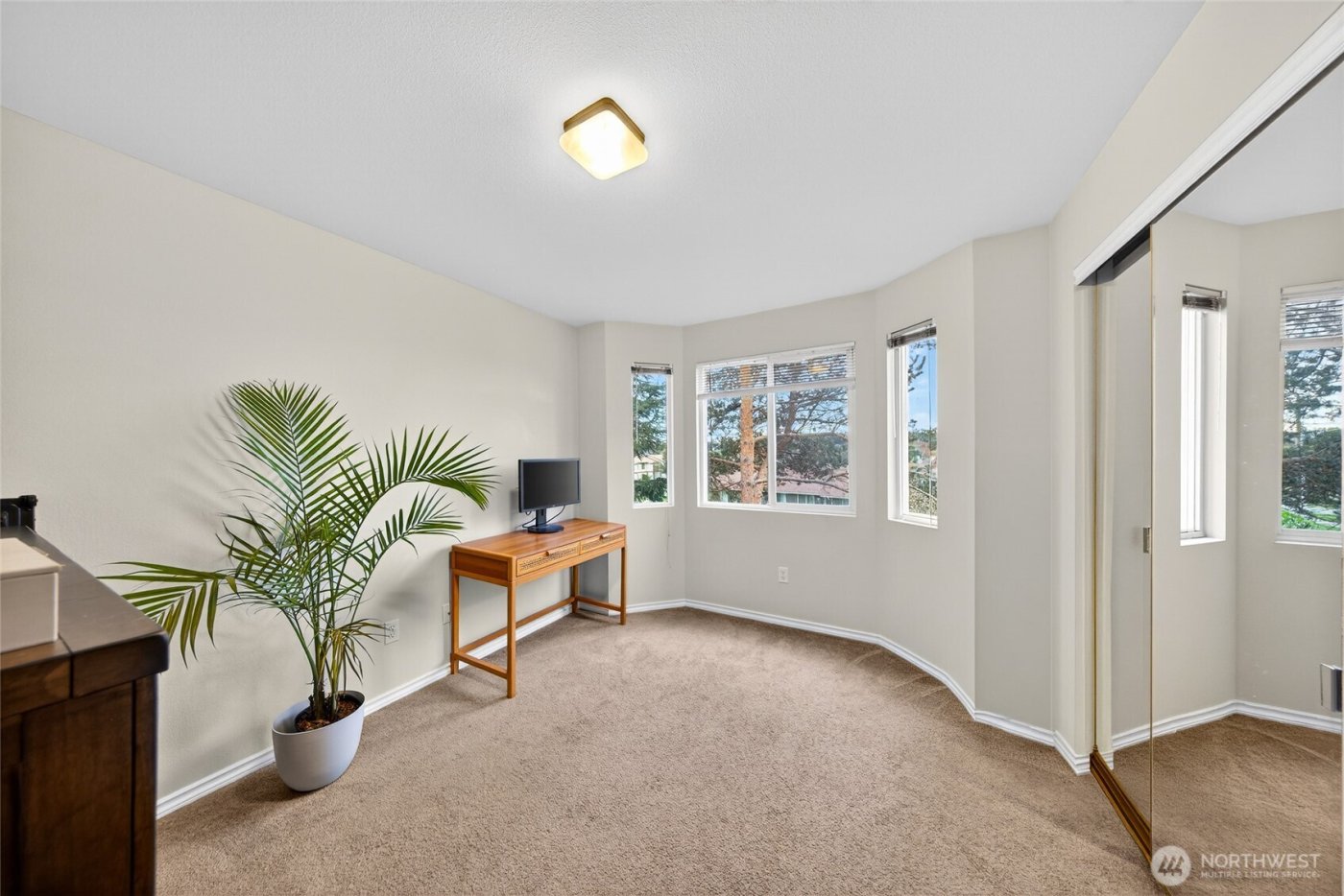 730 SE 8th Avenue #A202, Oak Harbor, WA 98277