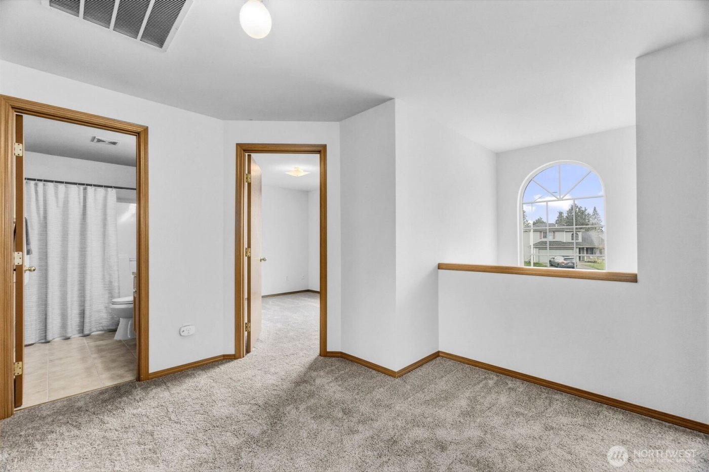 8814 Rosario Court SE, Olympia, WA 98513