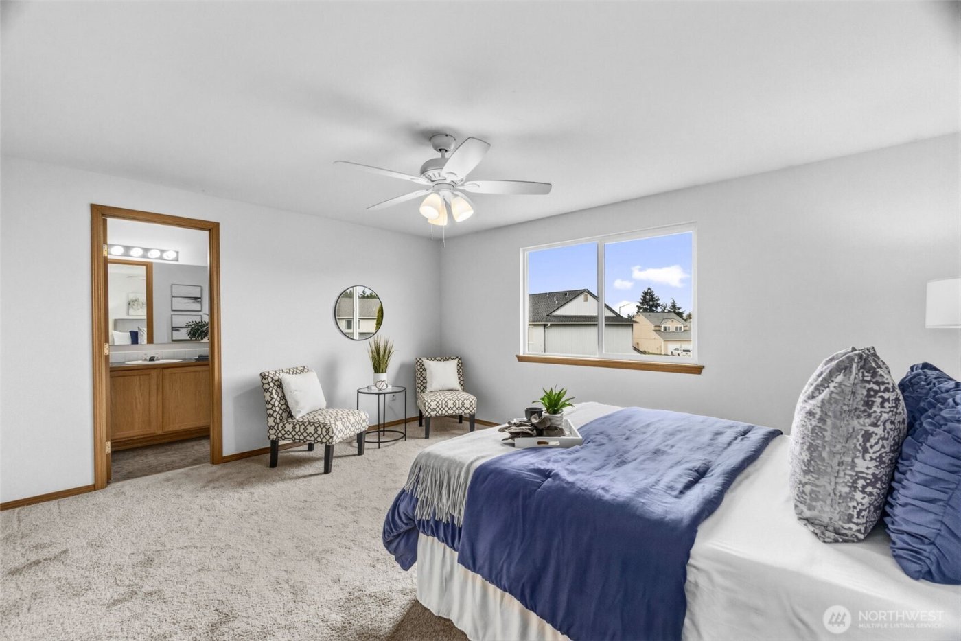 8814 Rosario Court SE, Olympia, WA 98513