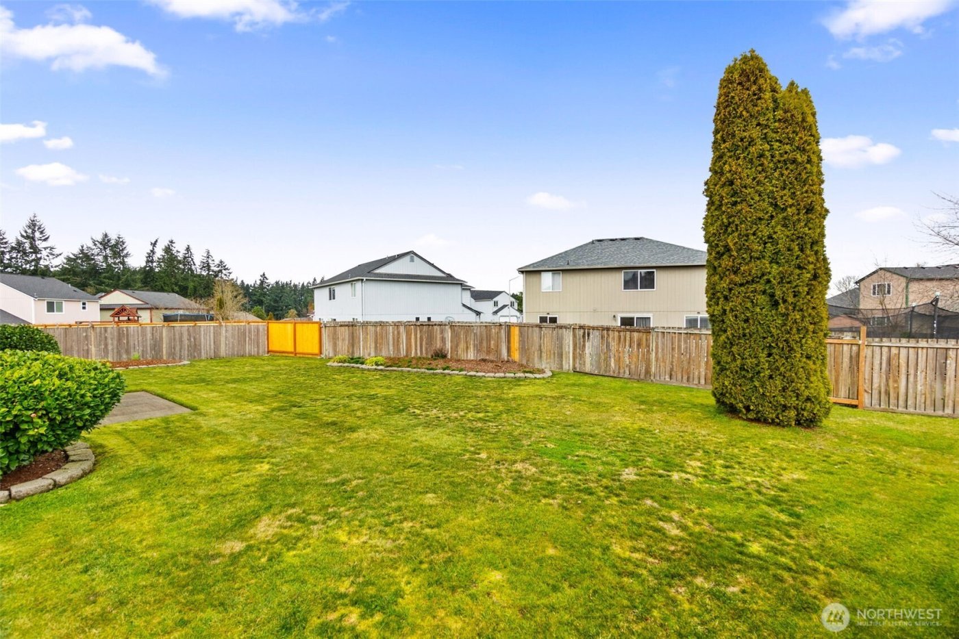 8814 Rosario Court SE, Olympia, WA 98513