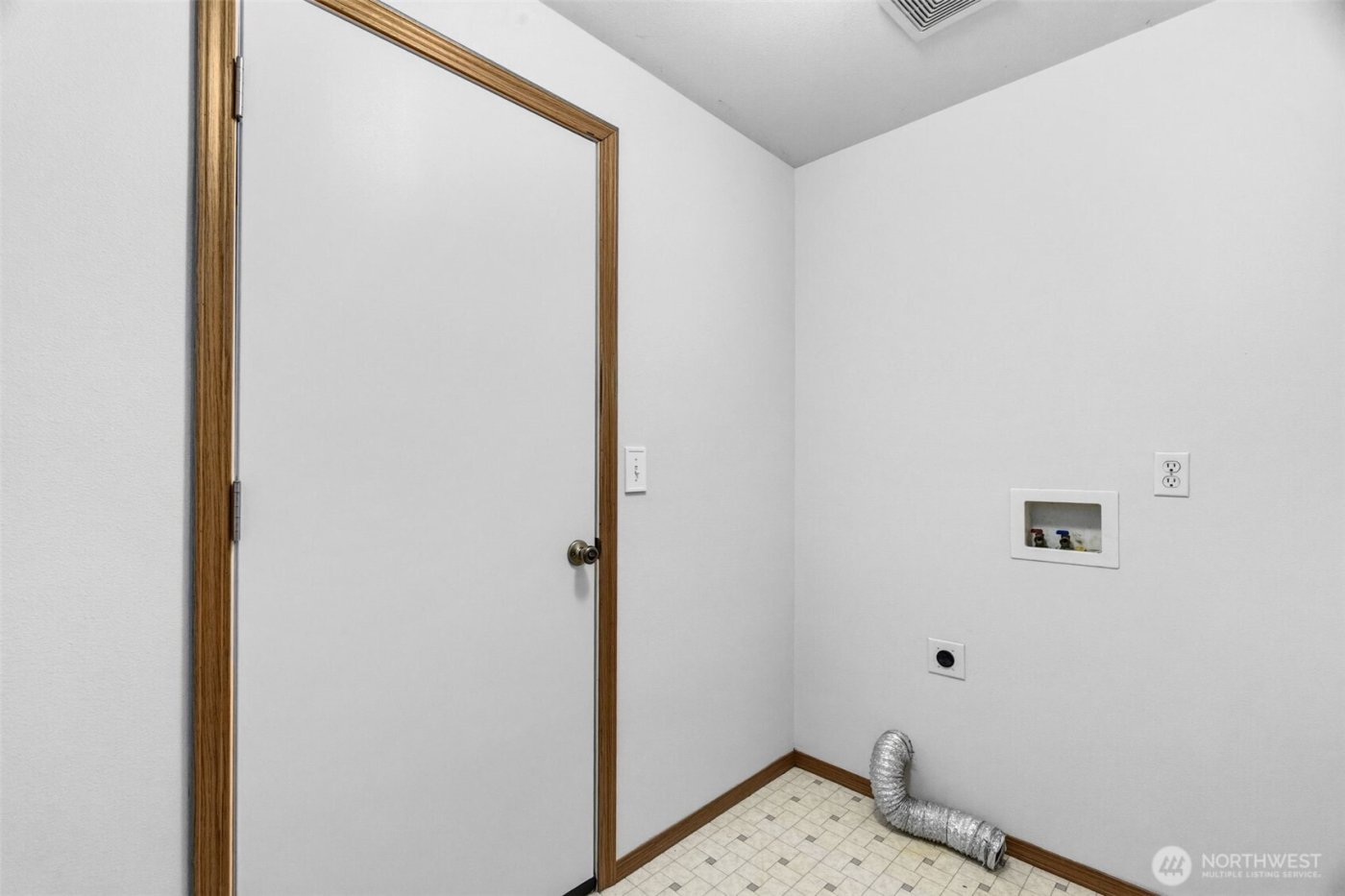 8814 Rosario Court SE, Olympia, WA 98513