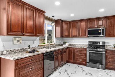 8814 Rosario Court SE, Olympia, WA 98513 - Photo 8