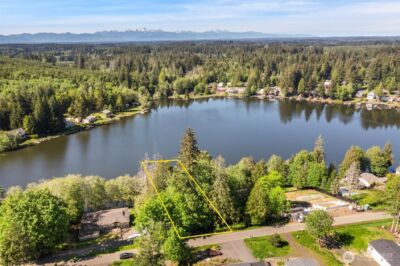 1710 SE Crescent Drive , Shelton, WA 98584 - Photo 2