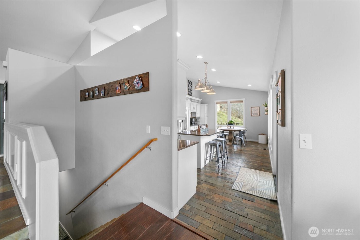 712 Vista View Place , East Wenatchee, WA 98802