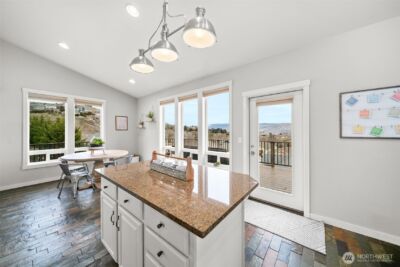 712 Vista View Place , East Wenatchee, WA 98802 - Photo 16