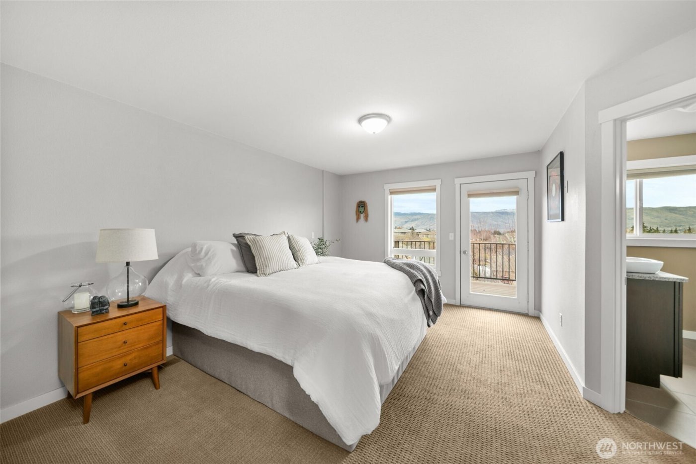 712 Vista View Place , East Wenatchee, WA 98802