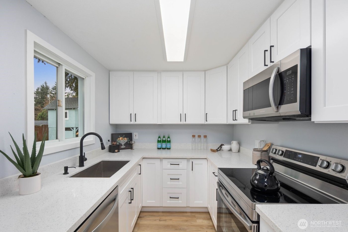 505 SW 305th Street , Federal Way, WA 98023