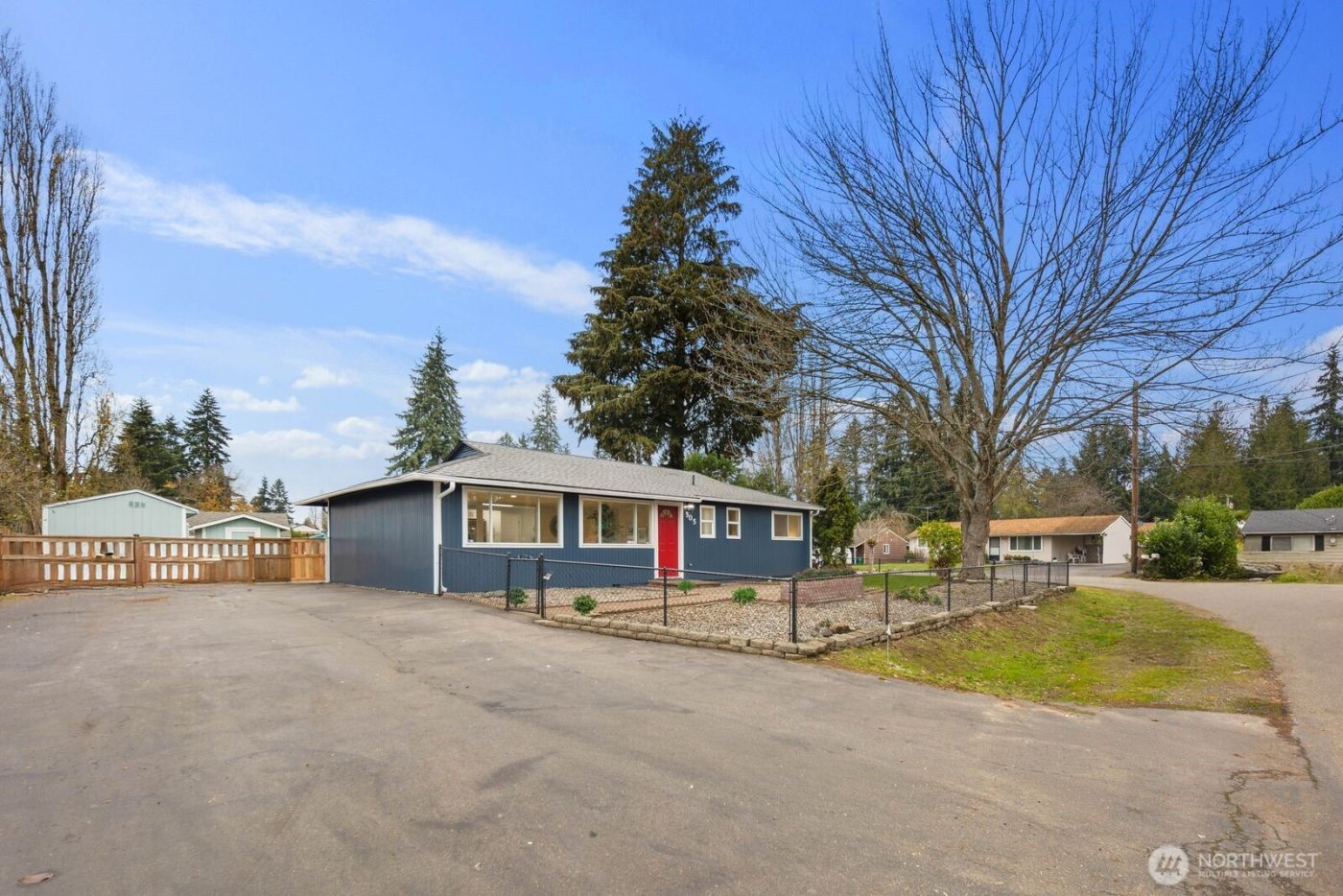 505 SW 305th Street , Federal Way, WA 98023