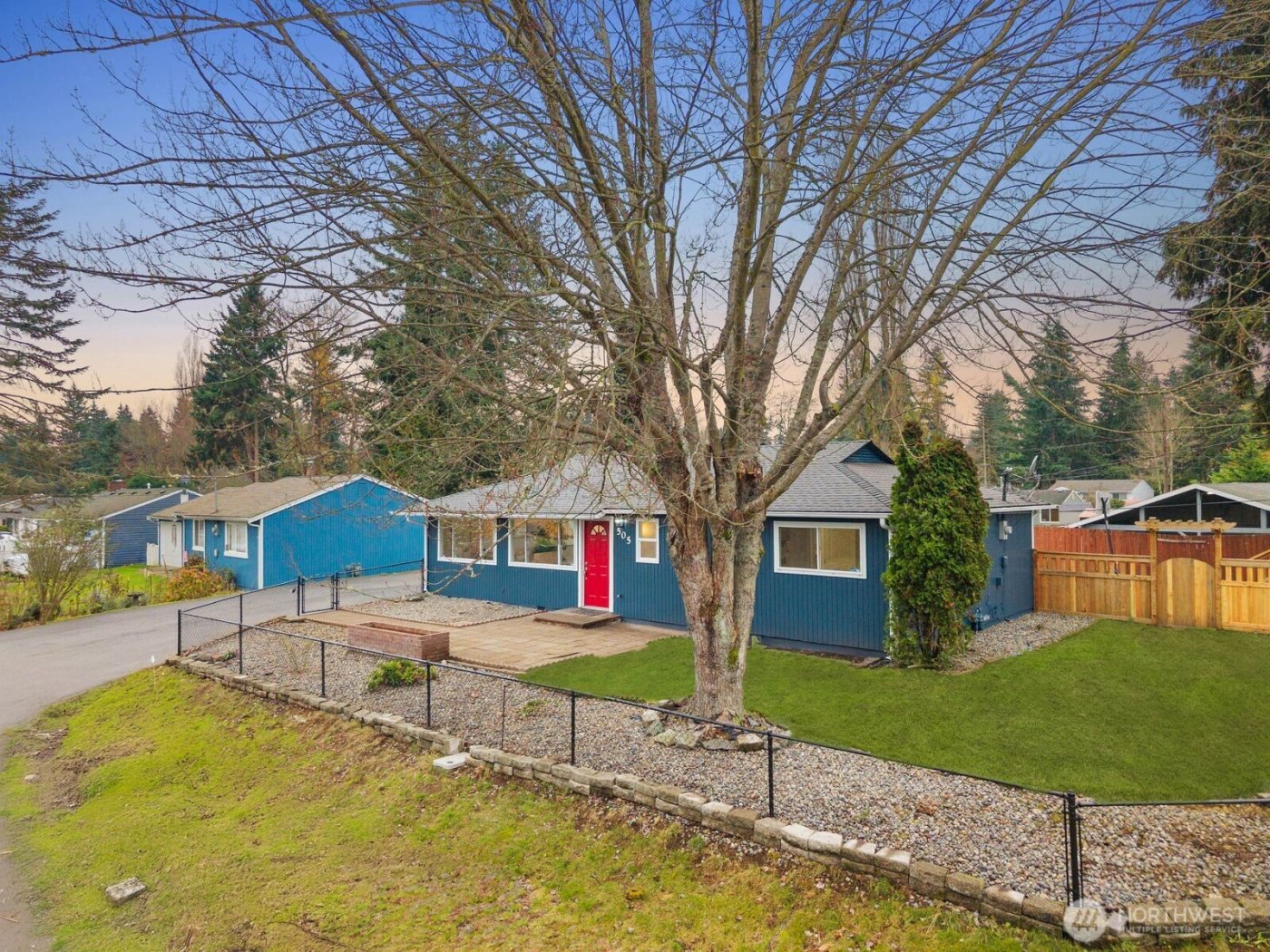 505 SW 305th Street , Federal Way, WA 98023