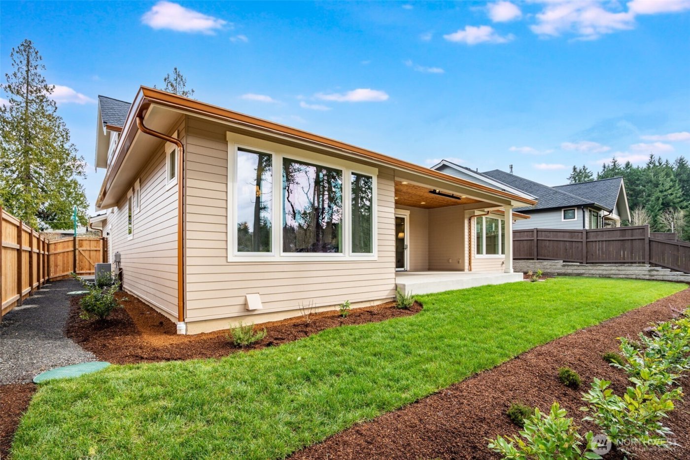 8110 Shirley Avenue , Gig Harbor, WA 98332