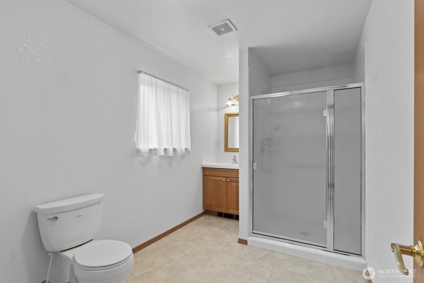 15326 Scenic Shores Drive SE, Yelm, WA 98597-9125