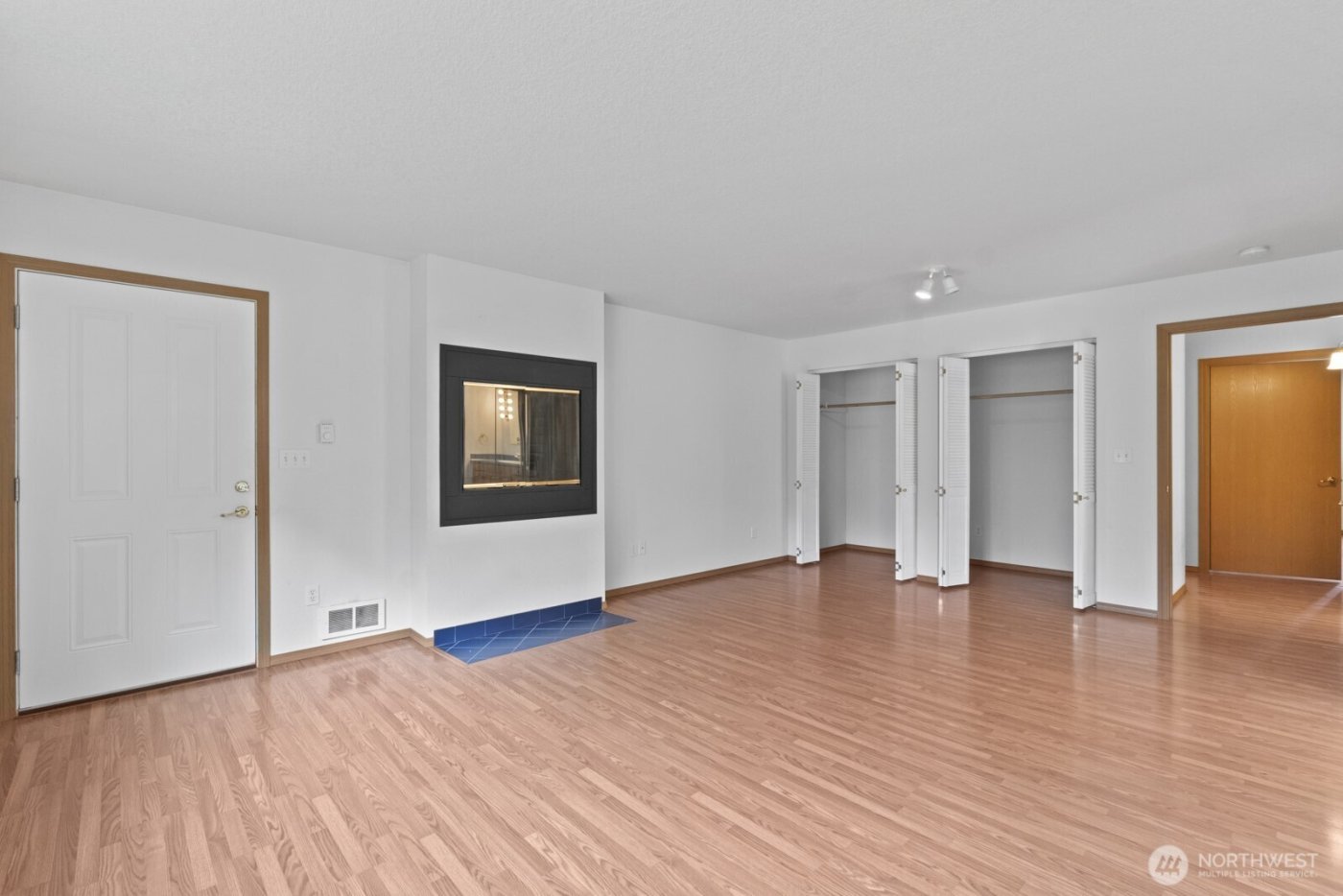 15326 Scenic Shores Drive SE, Yelm, WA 98597-9125