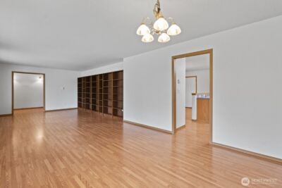 15326 Scenic Shores Drive SE, Yelm, WA 98597-9125 - Photo 8