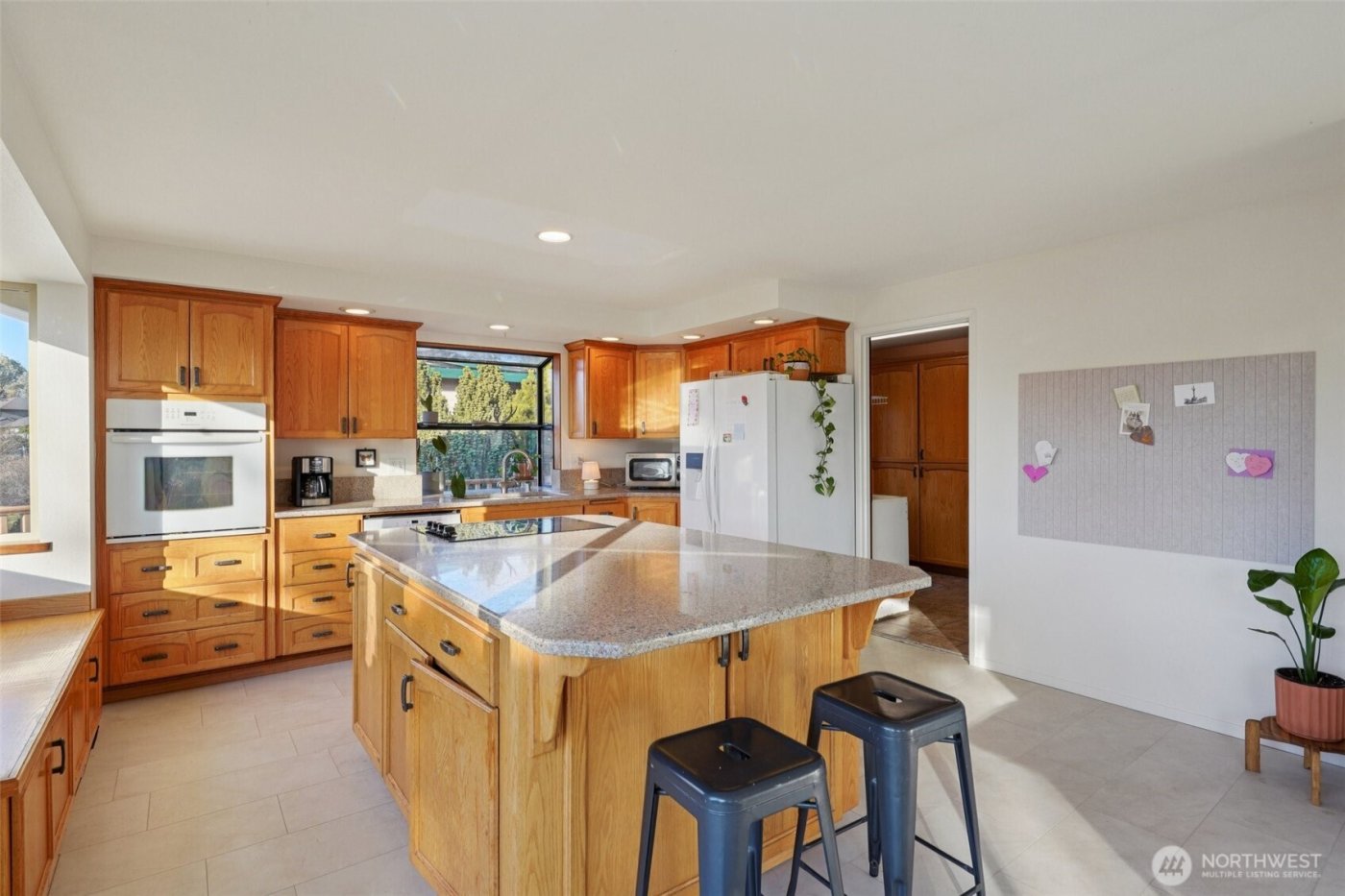 3308 N Narrows Drive , Tacoma, WA 98407