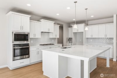 20322 146th Street E #705, Bonney Lake, WA 98391 - Photo 3