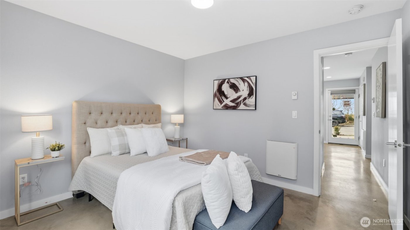 6404 28th Avenue NW, Seattle, WA 98107