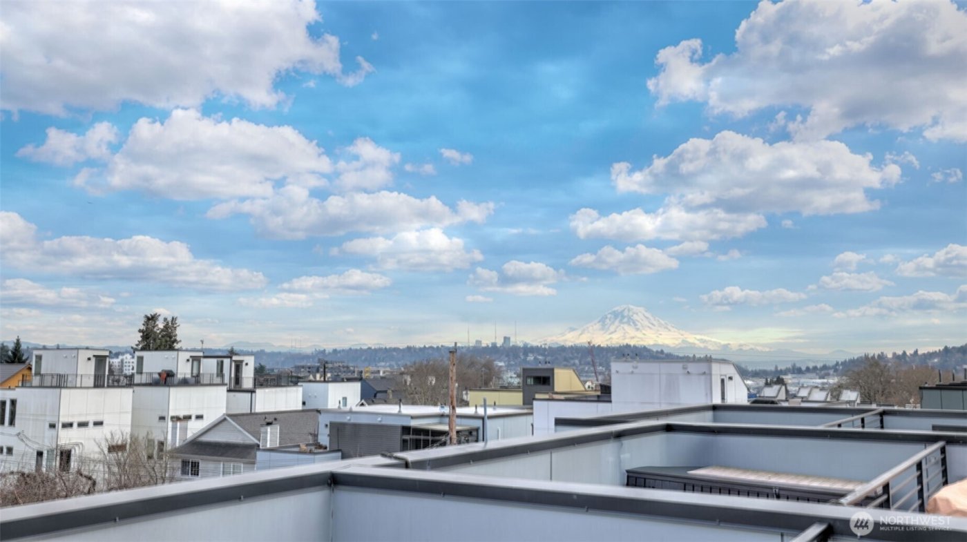 6404 28th Avenue NW, Seattle, WA 98107