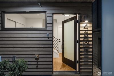 4408 D 50th Avenue S, Seattle, WA 98118 - Photo 3