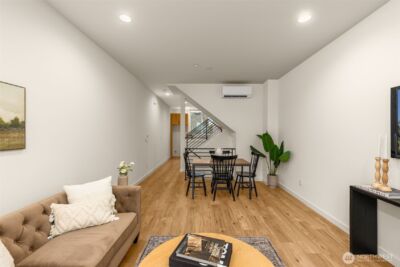 4408 D 50th Avenue S, Seattle, WA 98118 - Photo 9