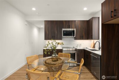 4406 B 50th Avenue S, Seattle, WA 98118 - Photo 8