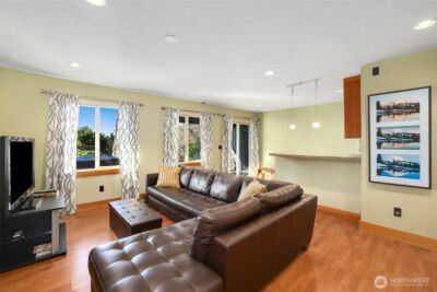 7011 Cooper Point Road NW, Olympia, WA 98502 - Photo 21