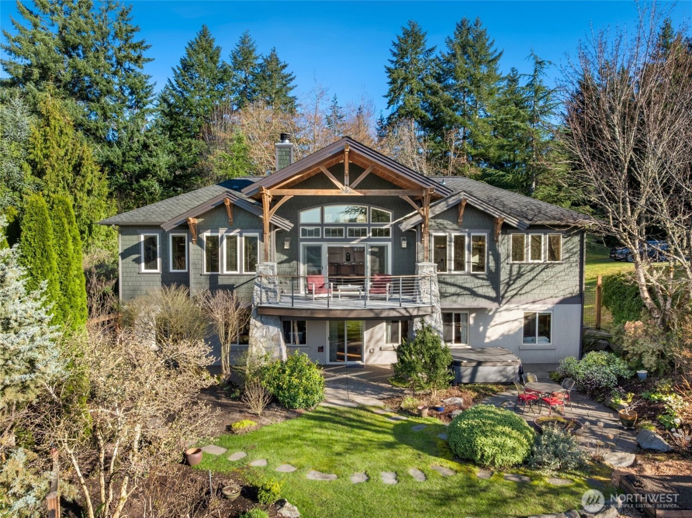 7011 Cooper Point Road NW, Olympia, WA 98502