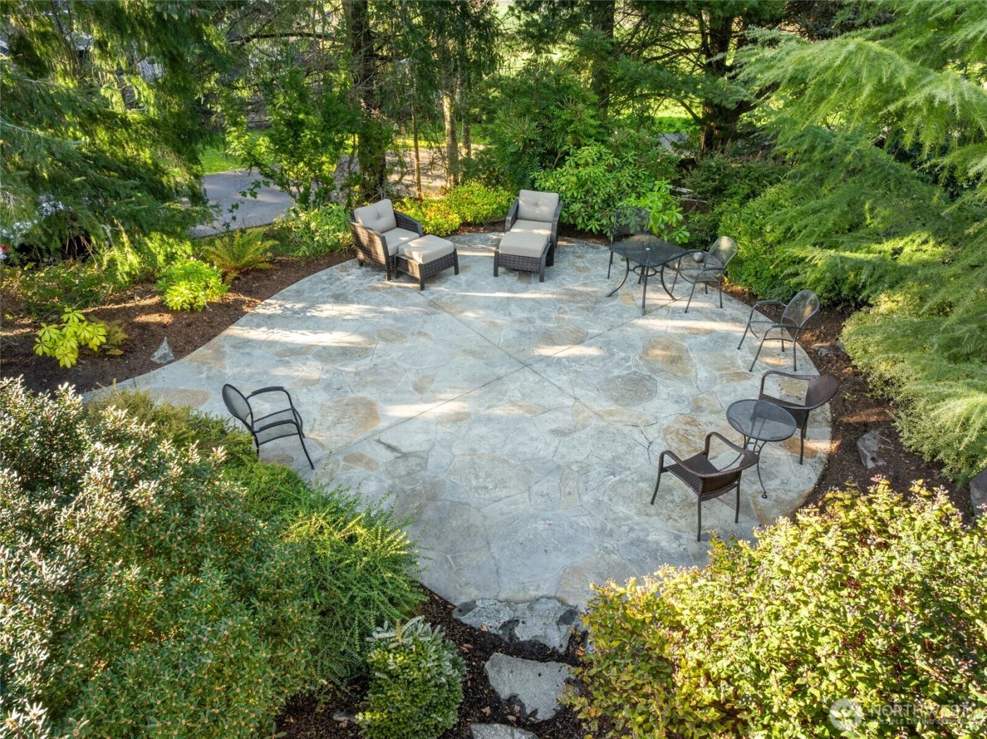 7011 Cooper Point Road NW, Olympia, WA 98502