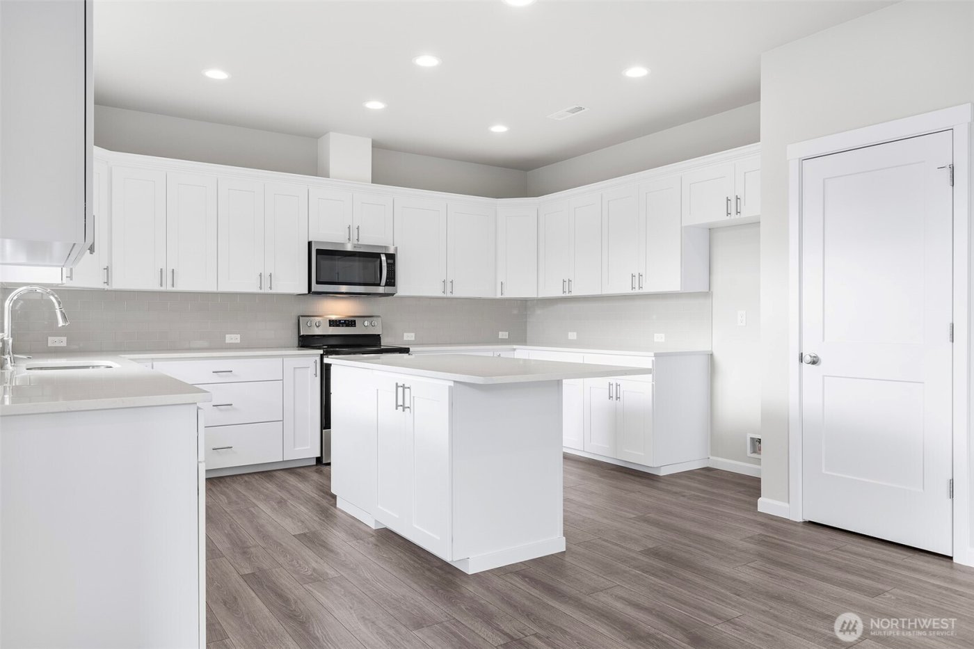 14750 88th Way SE #9, Yelm, WA 98597