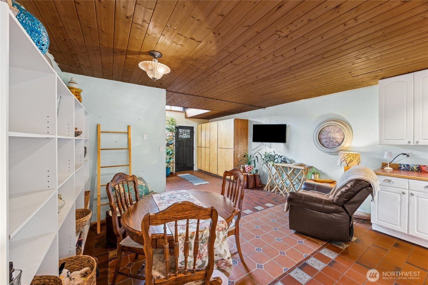 171 E Old Farm Rd , Shelton, WA 98584