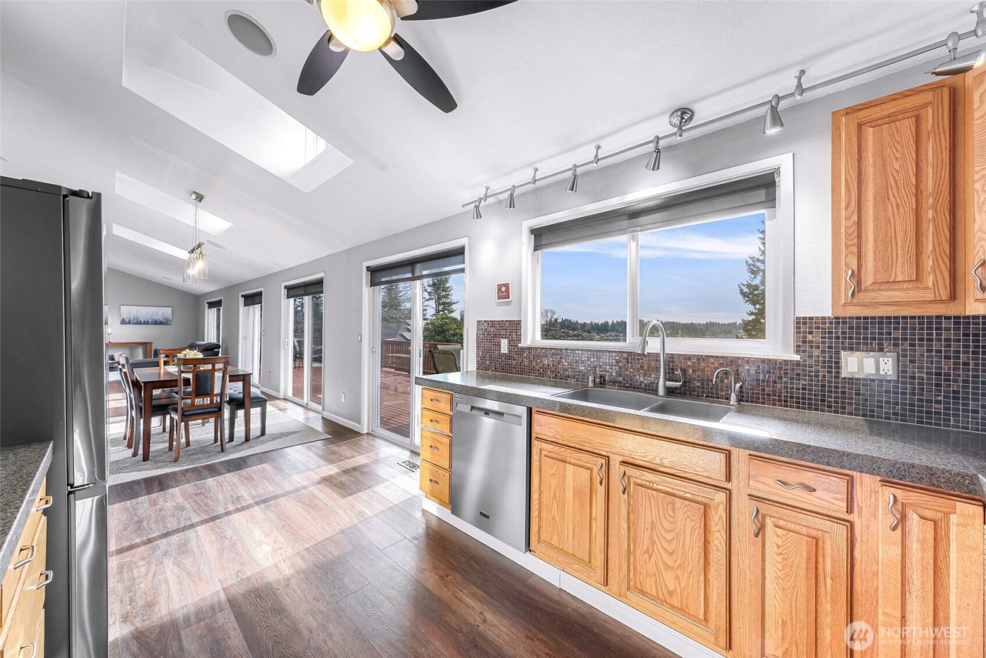 11309 Vernon Road , Lake Stevens, WA 98258