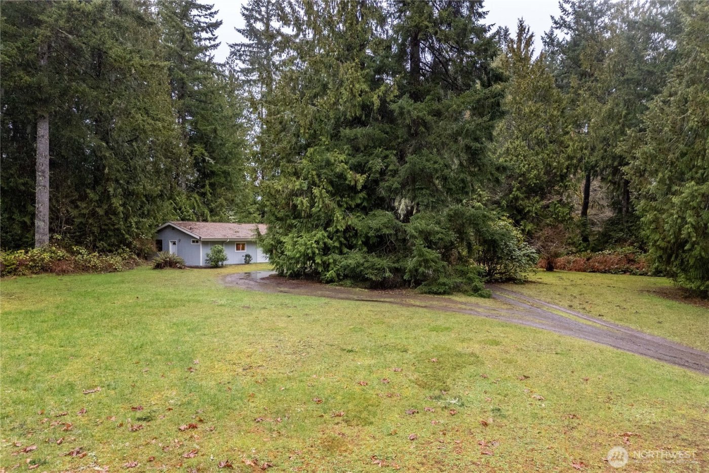 4692 NE Lincoln Road , Poulsbo, WA 98370