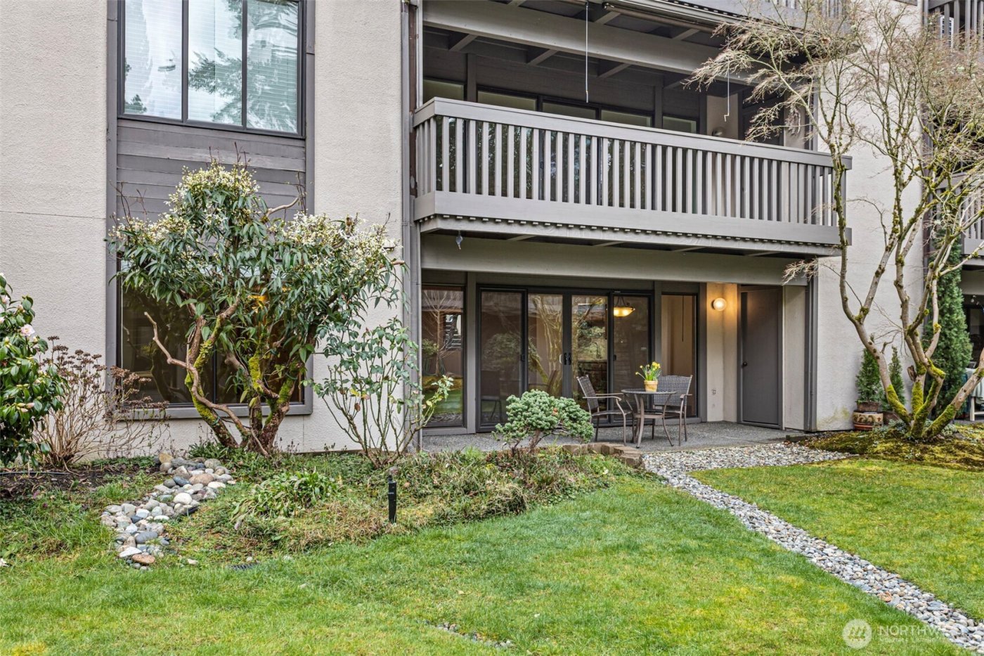 1602 NE 140th Street #N2, Seattle, WA 98125