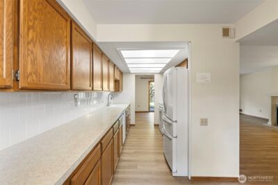 1602 NE 140th Street #N2, Seattle, WA 98125 - Photo 7