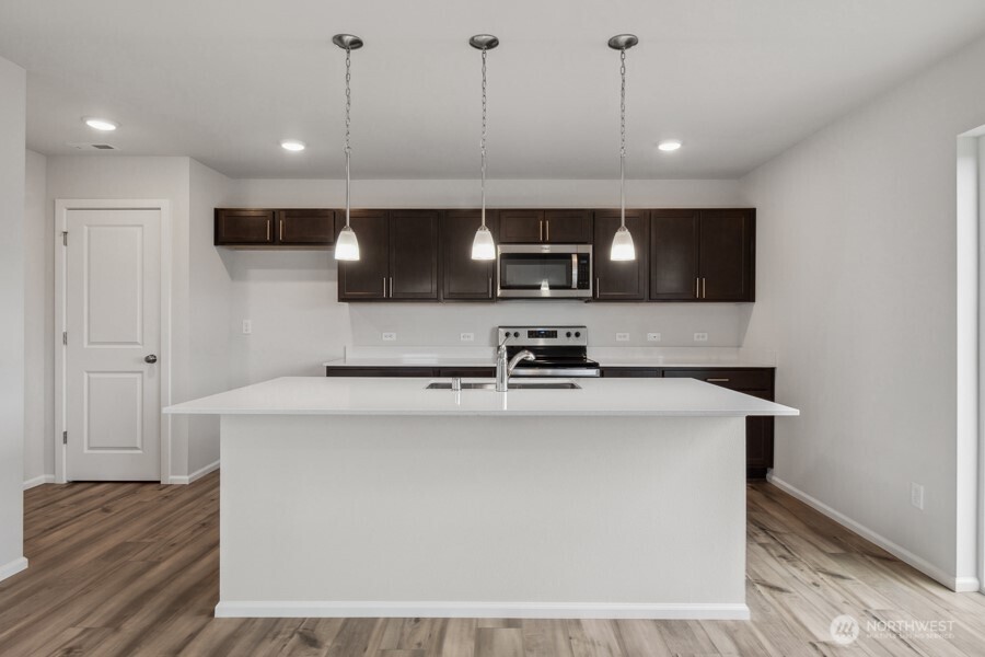 16577 Ireland Avenue SE, Yelm, WA 98597