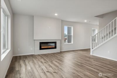 16577 Ireland Avenue SE, Yelm, WA 98597 - Photo 8