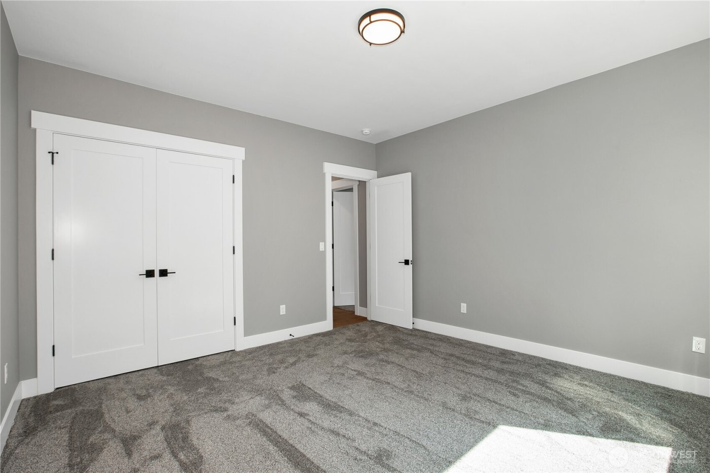 8908 Hunter Point NW, Olympia, WA 98502